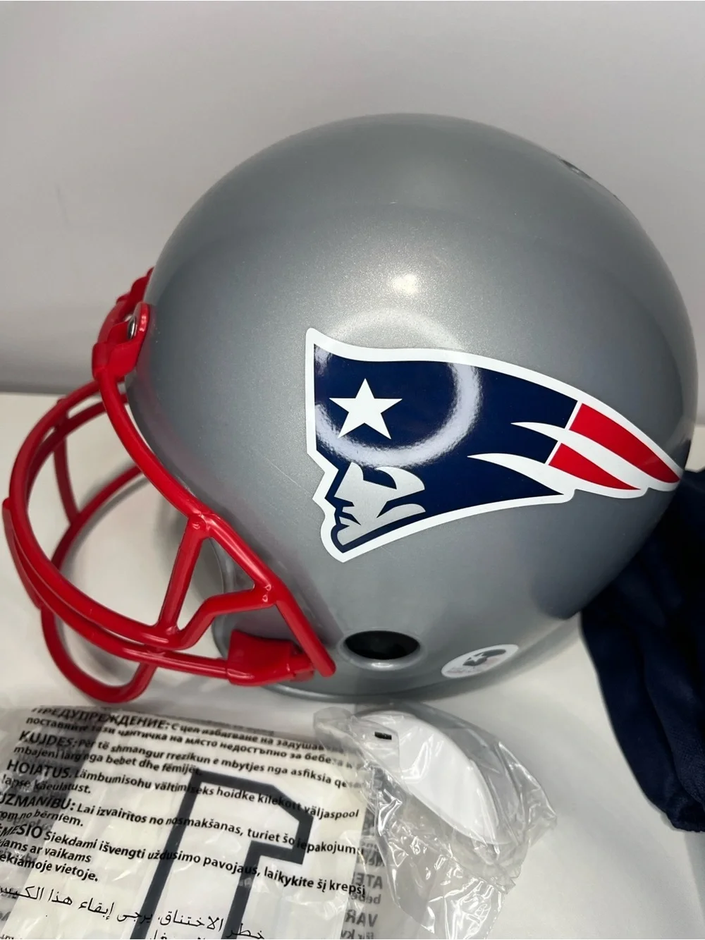 NEW Franklin NFL Patriots Kids Football Uniform Costume Boys & Girls - Medium